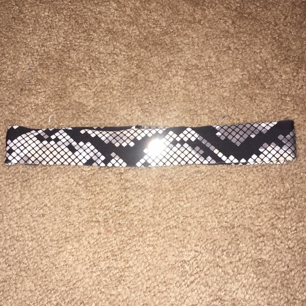 LULULEMON headband